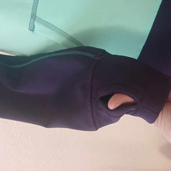 NEW W/O TAGS NIKE two-tone performance therma- fit full zippered jacket HOODIE - Picture 11 of 16